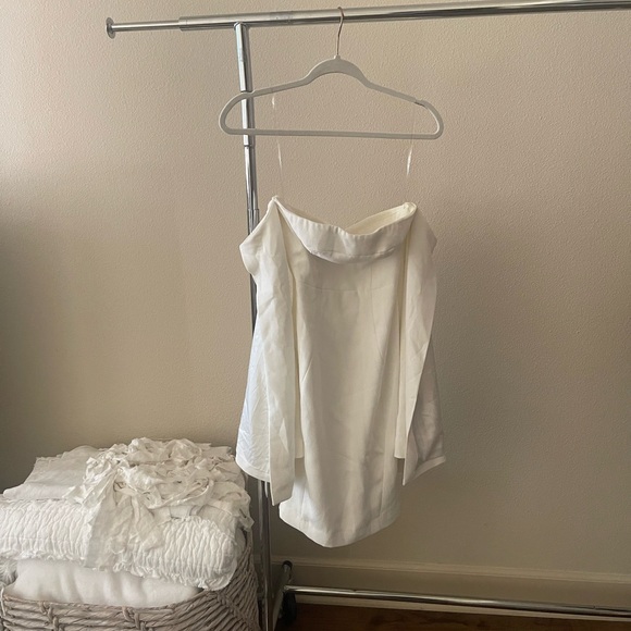 House of Cb beautiful dress - Picture 2 of 4